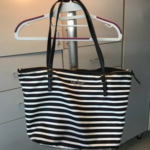 Kate spade tote great condition